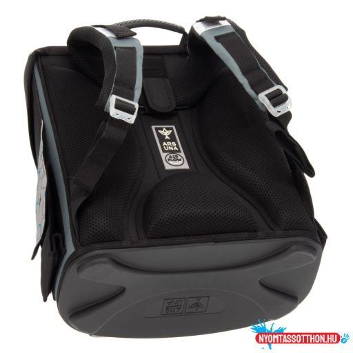 Lamborghini mágneszáras iskolatáska