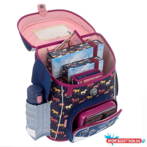 Ars Una Wild and Free mágneszáras iskolatáska