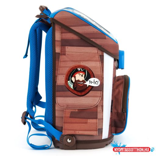 Ars Una Jolly Roger mágneszáras iskolatáska