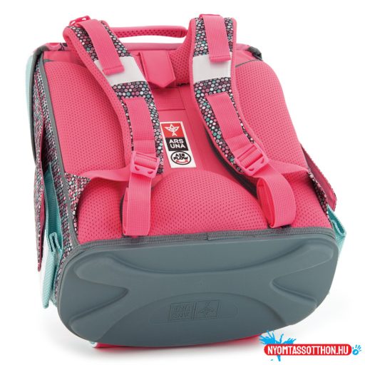 Ars Una Mon Amie mágneszáras iskolatáska