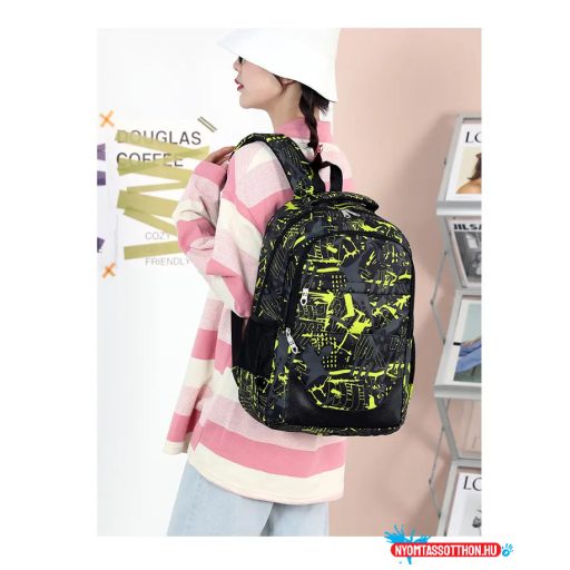 Military iskolatáska