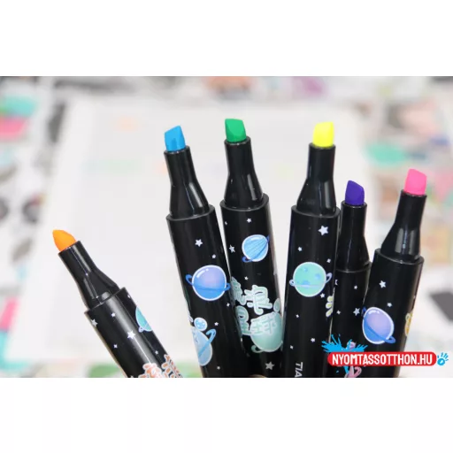 Bolygós, színes szövegkiemelő