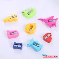 Kicsi, figurás hegyező